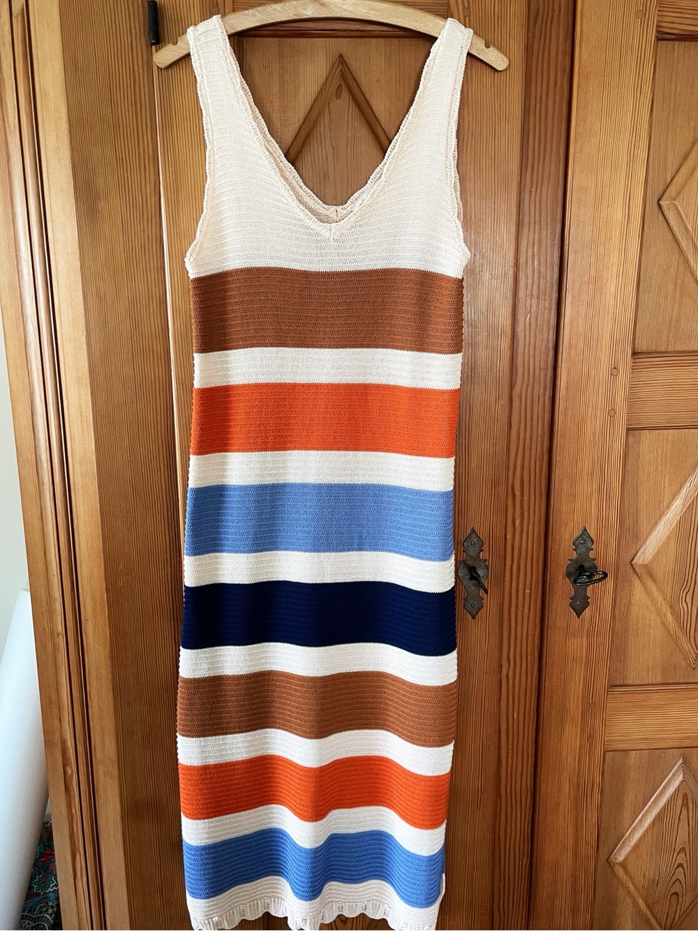 Surkana  NWOT Women’s Striped Knit Midi Dress in Cream, Orange, Blue & Navy M